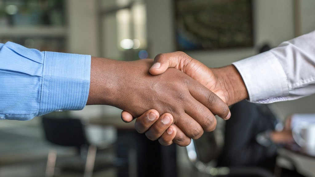 partnerships-handshake partnerships-handshake